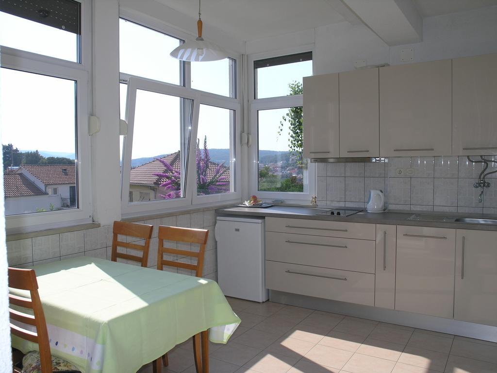 Apartments Rubinic Jelsa  Chambre photo